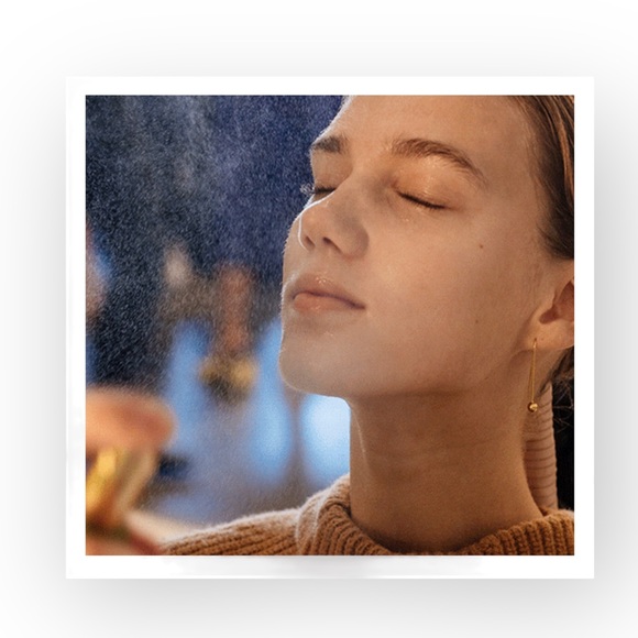 free w/$50 order ⚘ new Tata Harper ⚘ Hydrating Floral Essence Mist ⚘ Travel - Picture 12 of 16